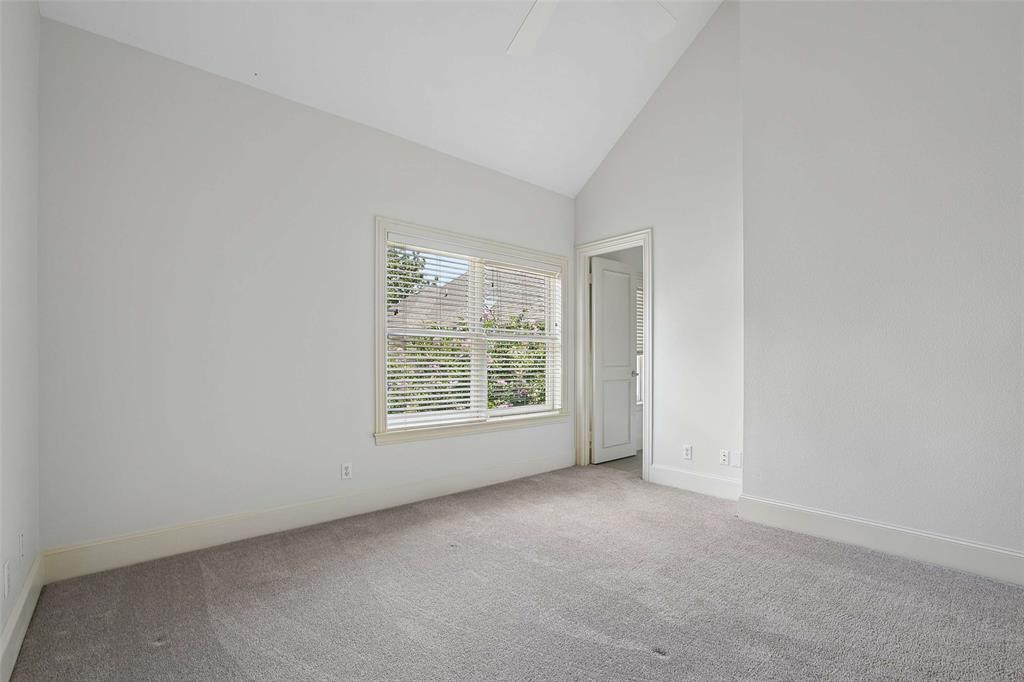 TOMSON TOWNHOUSE - Residential