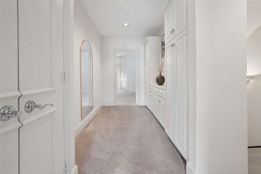 TOMSON TOWNHOUSE - Residential
