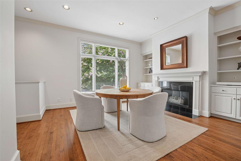 TOMSON TOWNHOUSE - Residential