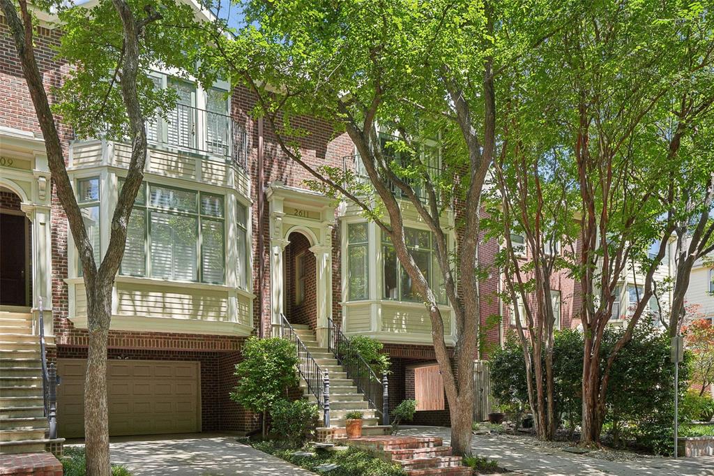 TOMSON TOWNHOUSE - Residential