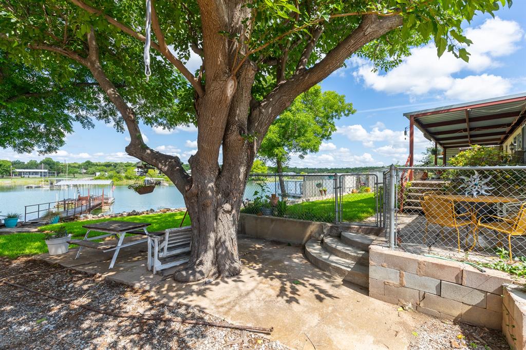 JZR LAKESIDE EST - Residential