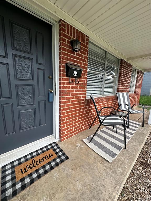 This is a wonderful opportunity to own a beautifully updated 3 bedroom, 1.5-bath home in a prime location. Enjoy the Live, Work, and Play lifestyle surrounded by the scenic views of Westover Park and the amenities of DeBusk Park, featuring playgrounds, BBQ grills, and pavilions. Imagine open park spaces perfect for morning walks, family playtime, or a stroll with your pet.  Inside, this home features new vinyl plank flooring throughout, fresh interior paint, new kitchen countertops and sink, and freshly painted cabinets. Additional updates include new 2 inch faux blinds and a large laundry area with built-ins. The spacious living area offers plenty of room for multiple seating arrangements, perfect for relaxing or entertaining.  Outside, you will find a nice storage building, vinyl siding for minimal maintenance, and a storm door leading to a large, fenced backyard. Conveniently located near major freeways, restaurants, shopping, and the AMC Theatre, this area truly has it all.  Move-in ready and waiting for you!