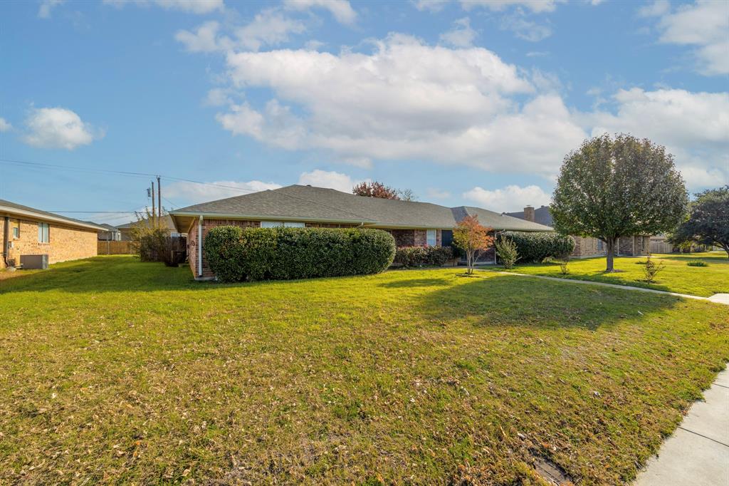 Sequoya Park - Residential Income