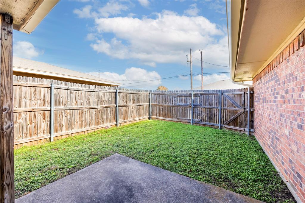 Sequoya Park - Residential Income