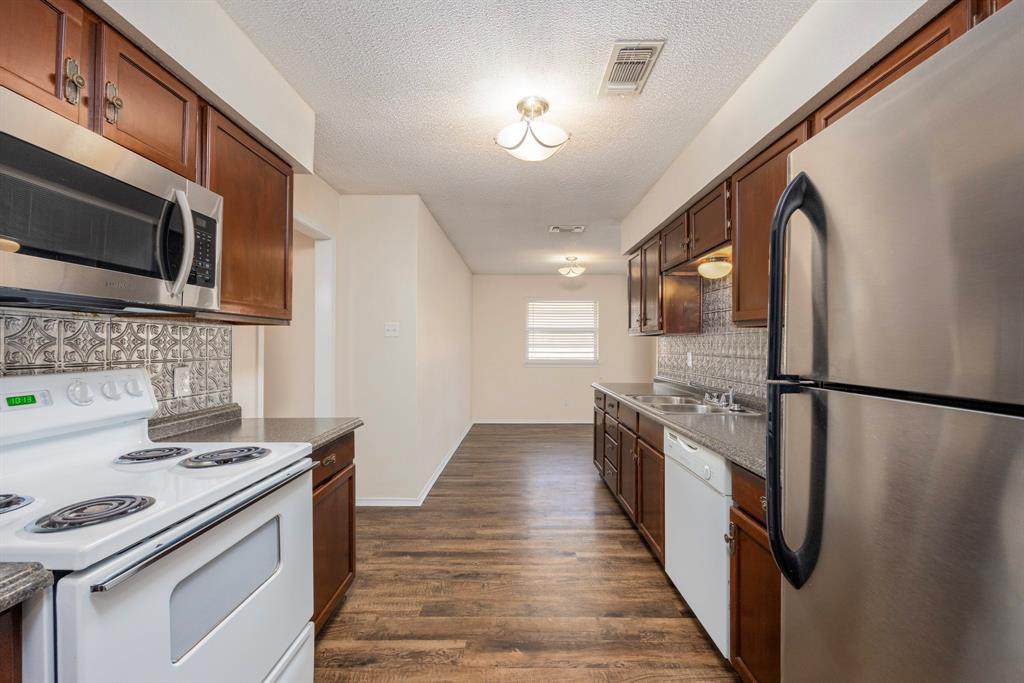 Sequoya Park - Residential Income