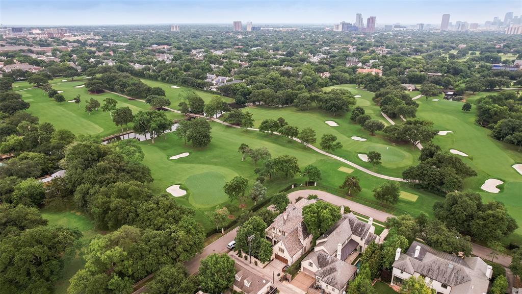 Windsor Place - Residential