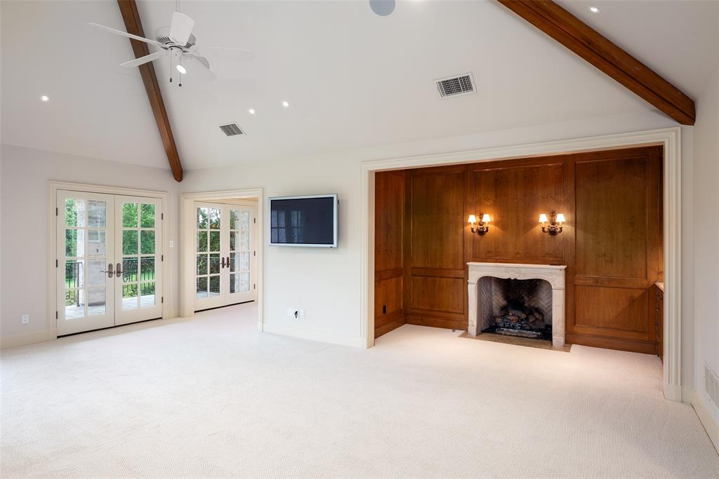 Windsor Place - Residential