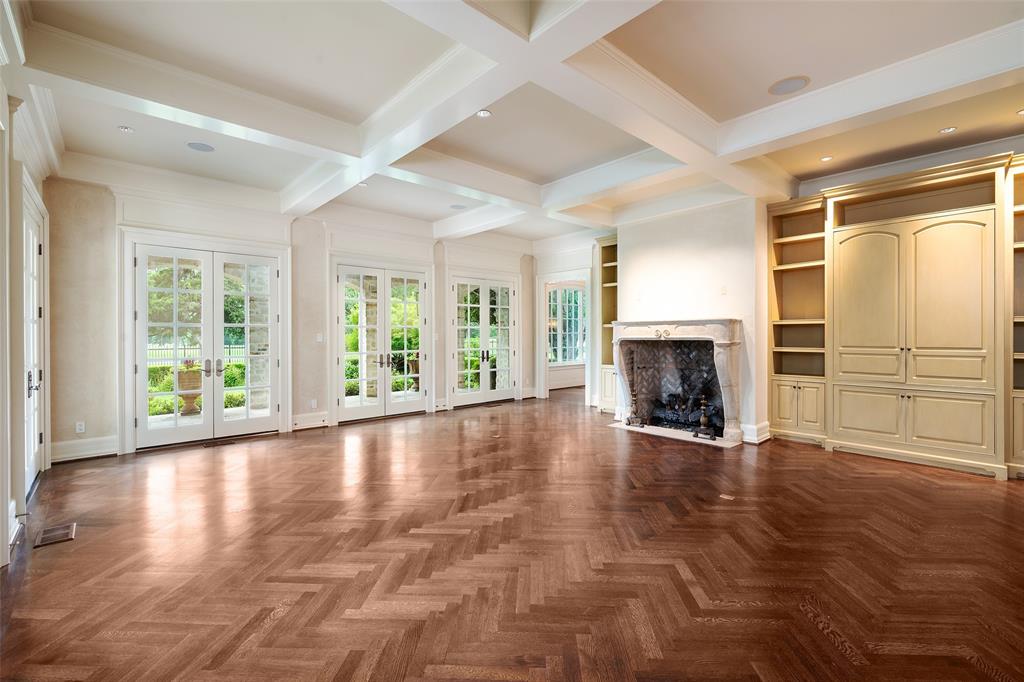 Windsor Place - Residential