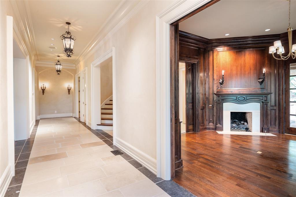 Windsor Place - Residential