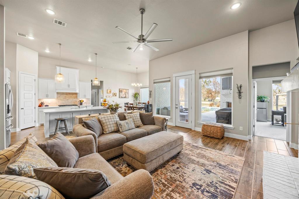 Escondido Ranches Pc - Residential