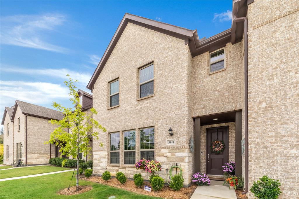 Bursey Road Twnhms - Residential