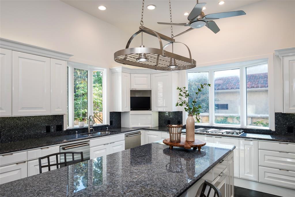 Lake Forest Ph B R1 - Residential