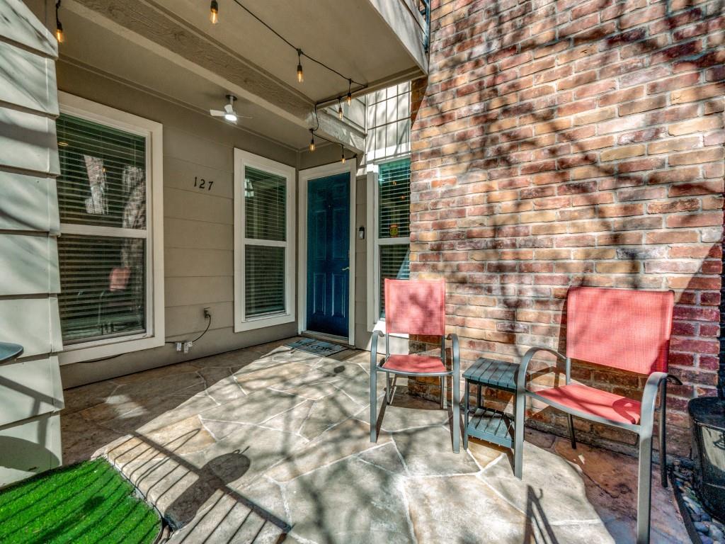 Holly Park Condo - Residential