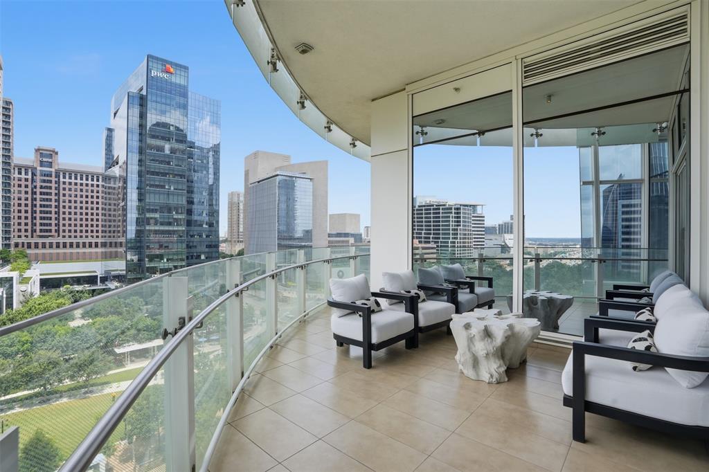 Museum Tower Condo - Residential