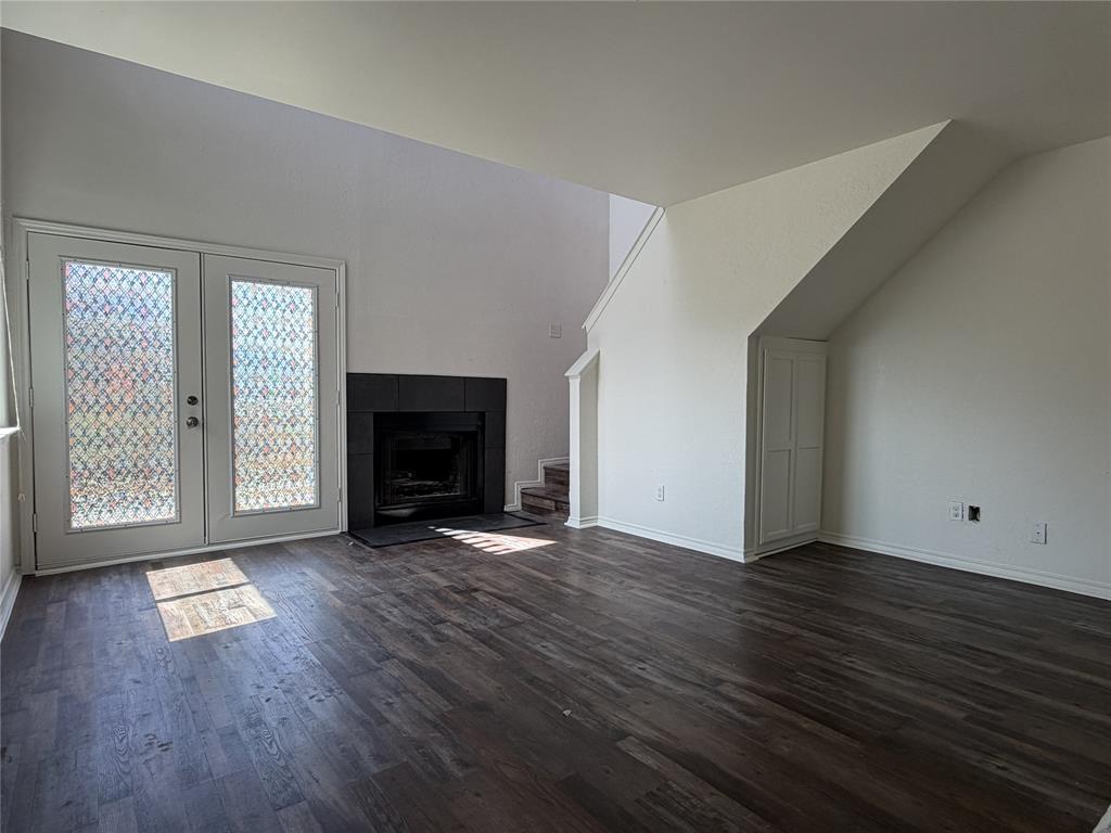 University Park Condo - Residential