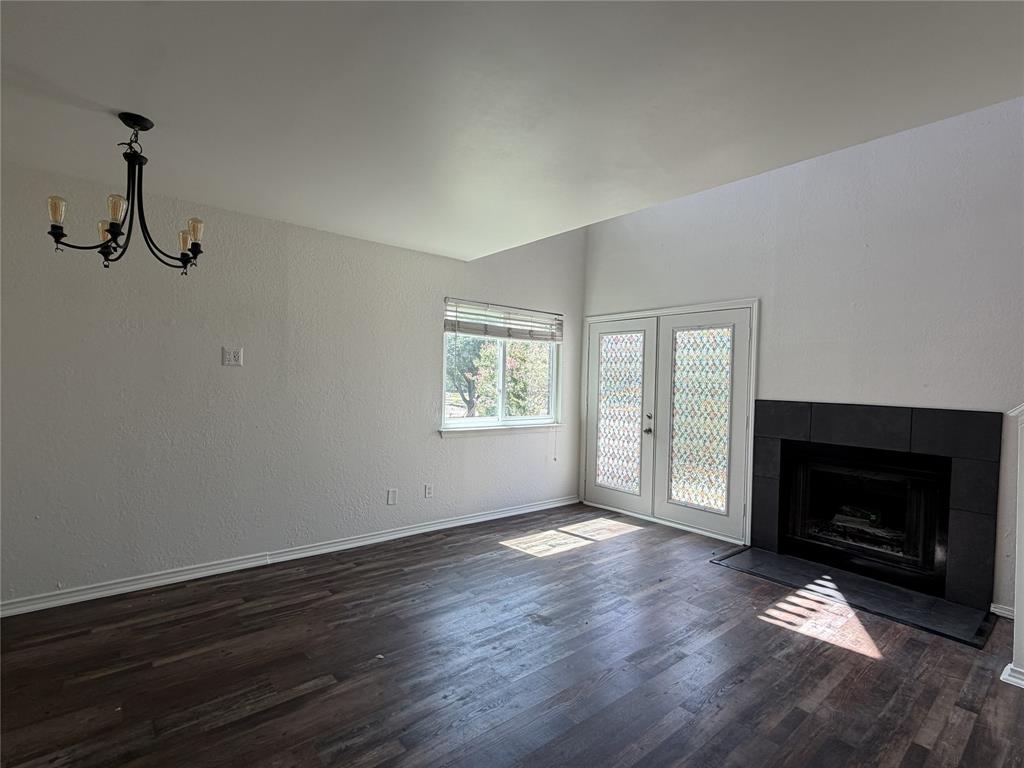 University Park Condo - Residential