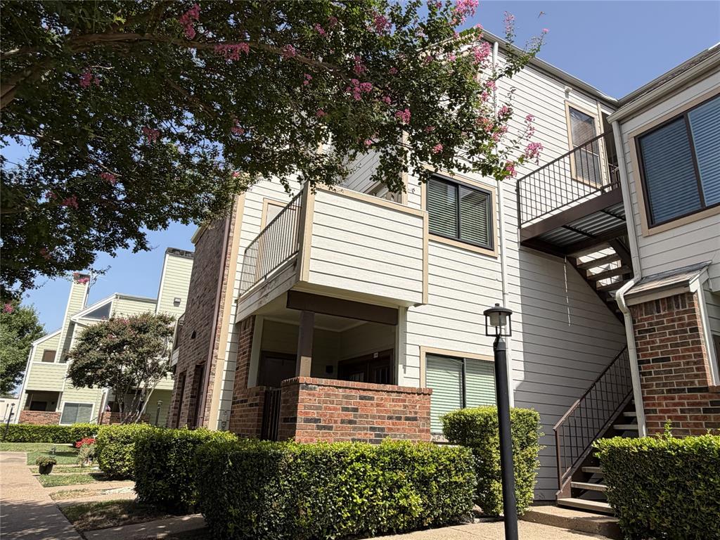 University Park Condo - Residential
