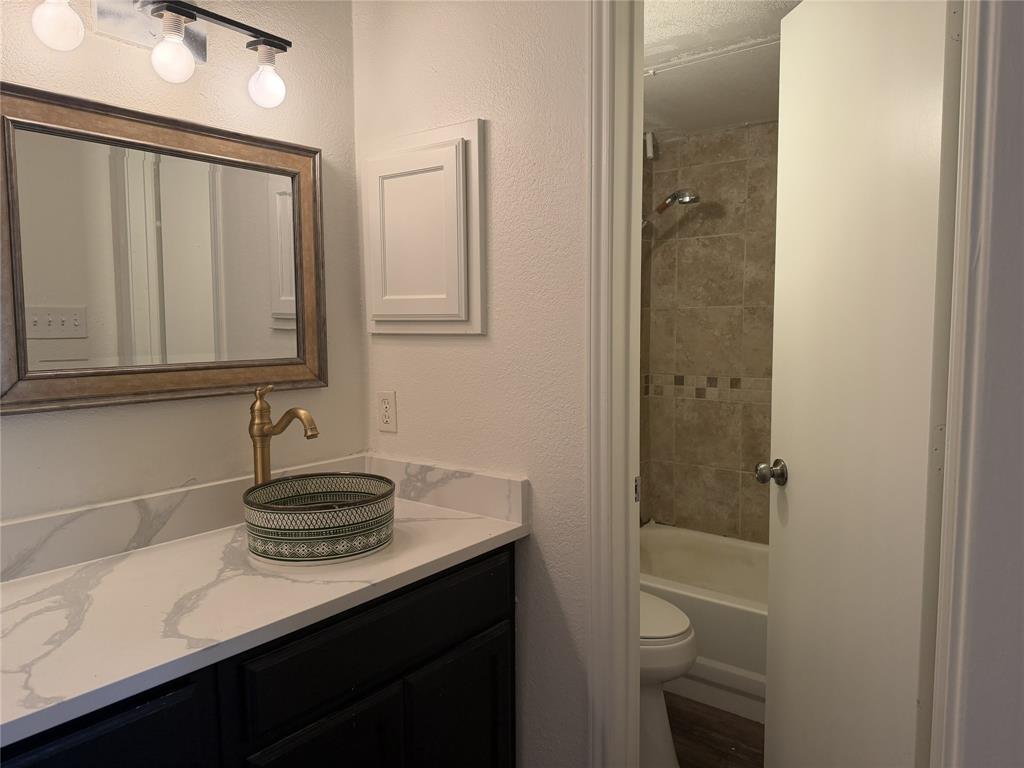 University Park Condo - Residential