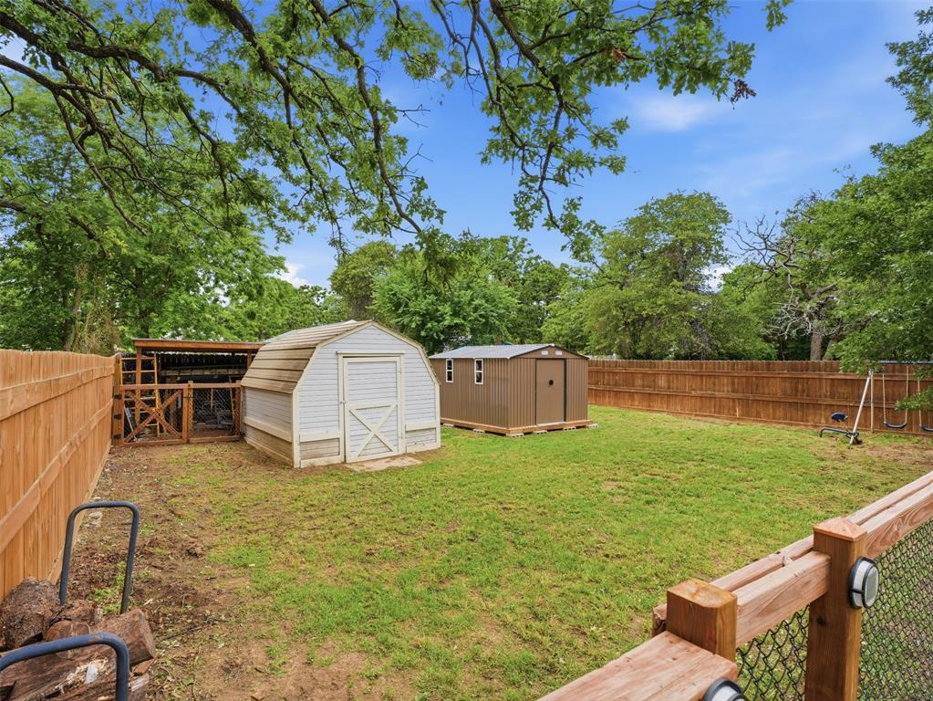 Indian Oaks Sub - Residential