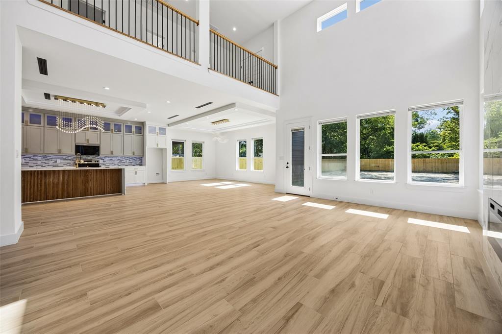 ARCADIA GARDENS - Residential