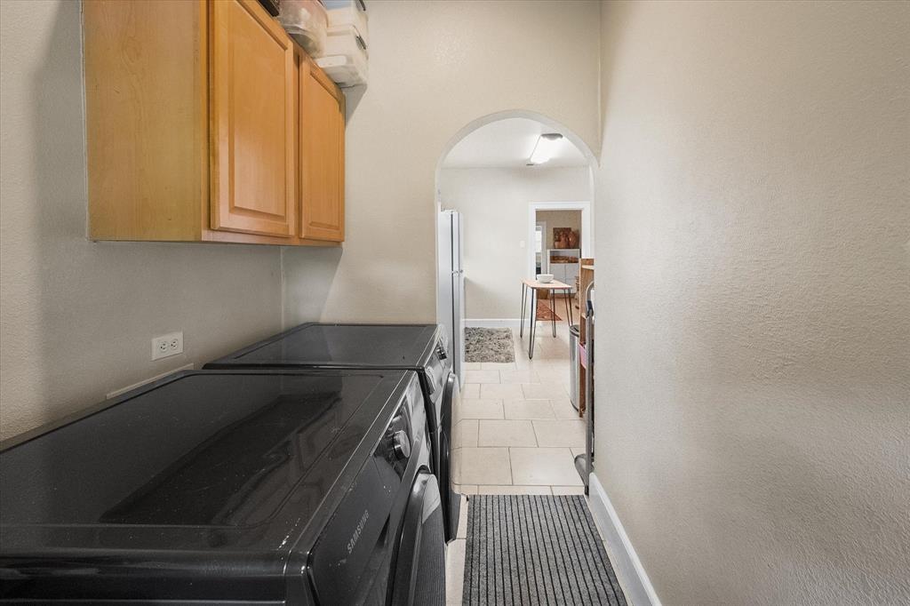 Oak Lawn Heights - Residential
