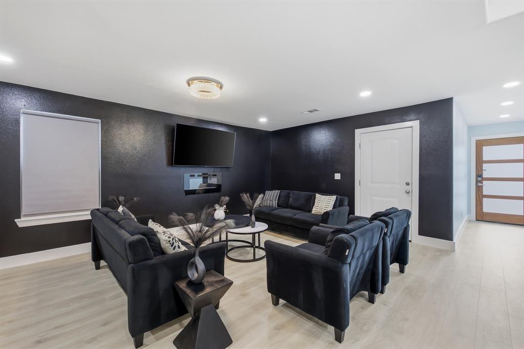 Wheeler & Reuss Eagle Ford - Residential