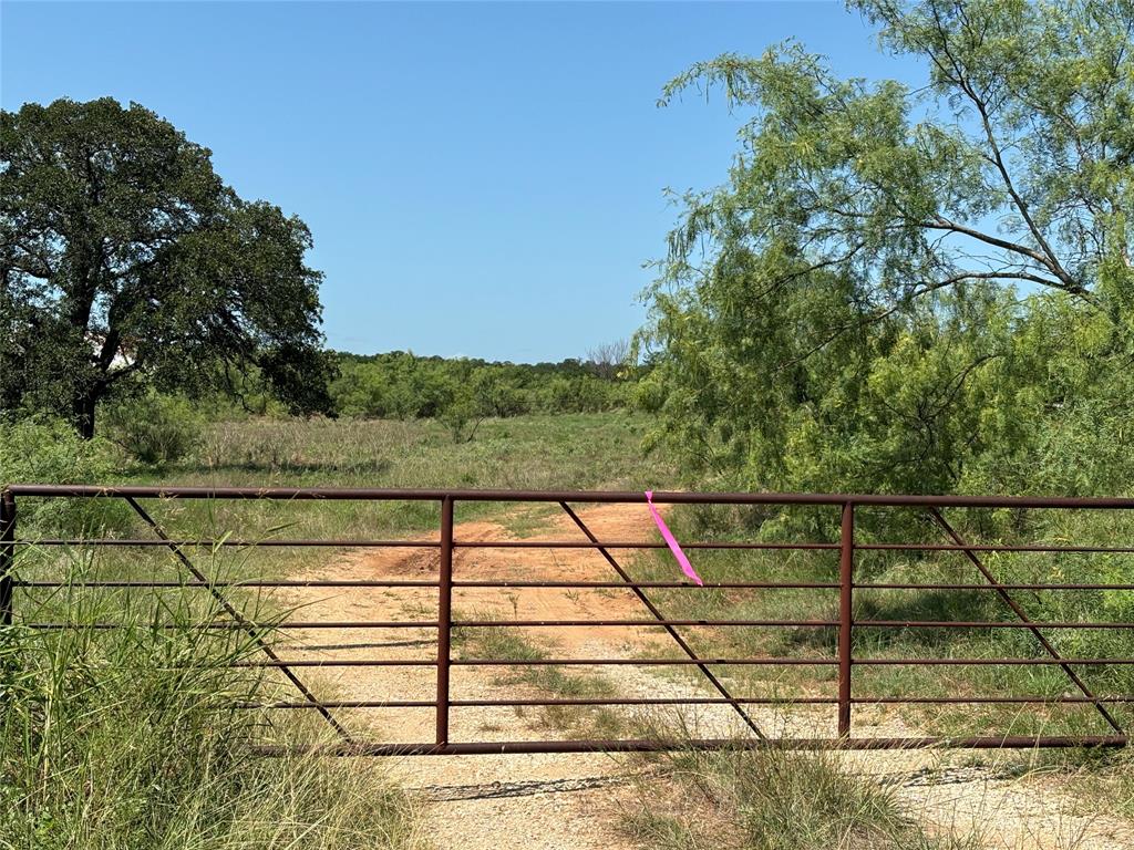 Nocona - Farm