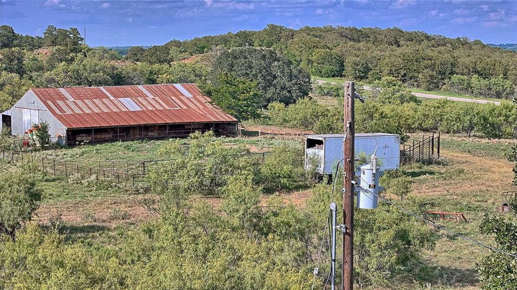 Nocona - Farm