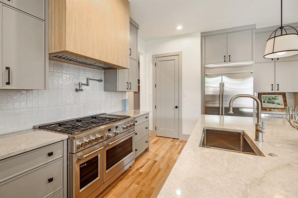 Lake Highlands Estates - Residential