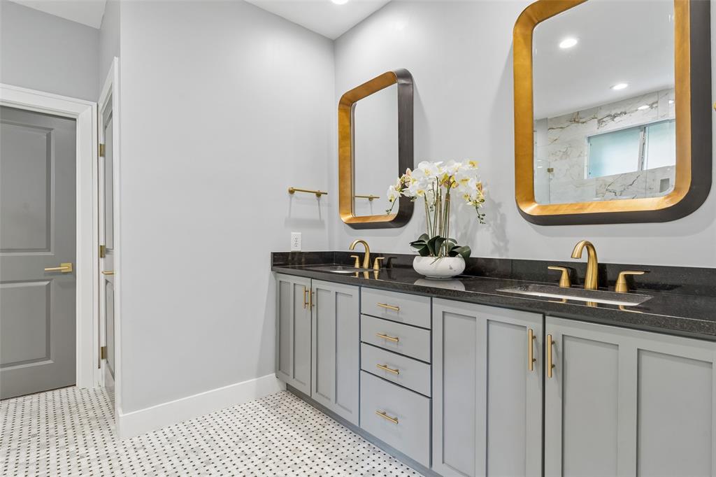 Solo Lofts At Perry Heights Condo - Residential