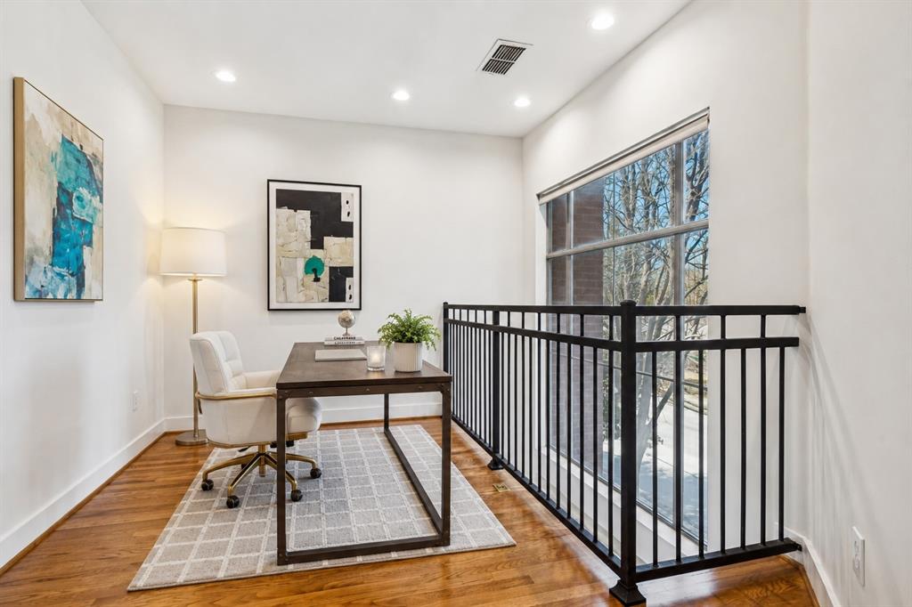 Solo Lofts At Perry Heights Condo - Residential