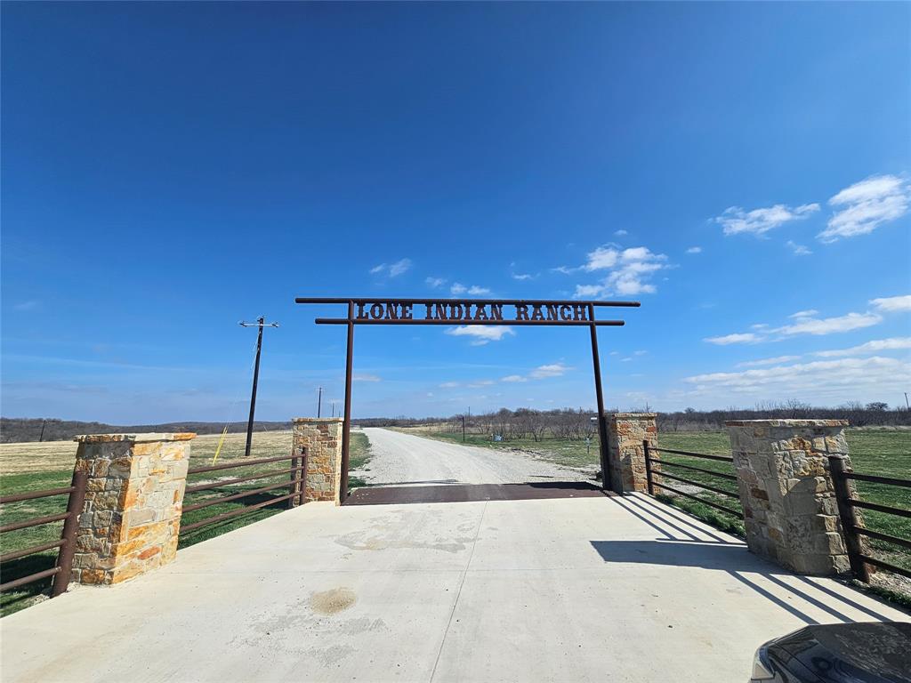Lone Indian Ranch - Land