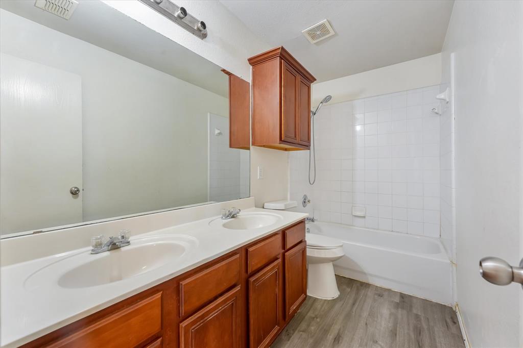 Collins Terrace Add - Residential