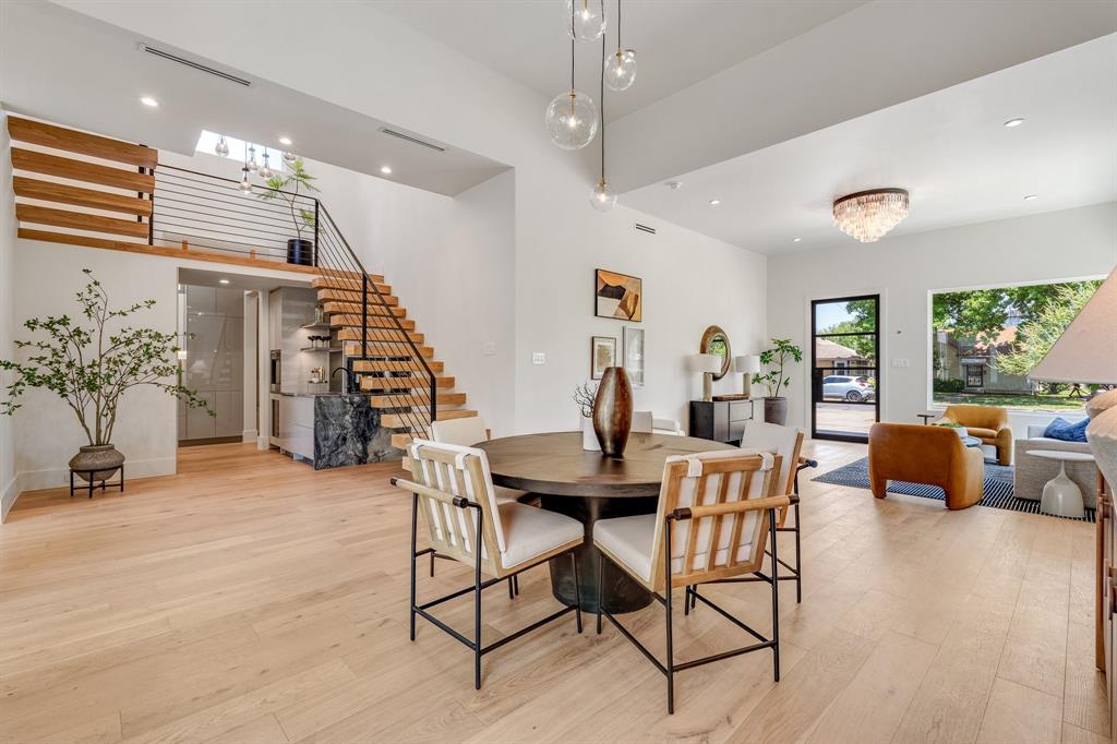 Lovers Lane Heights - Residential