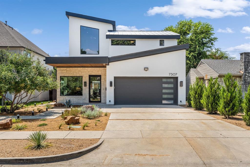 Lovers Lane Heights - Residential