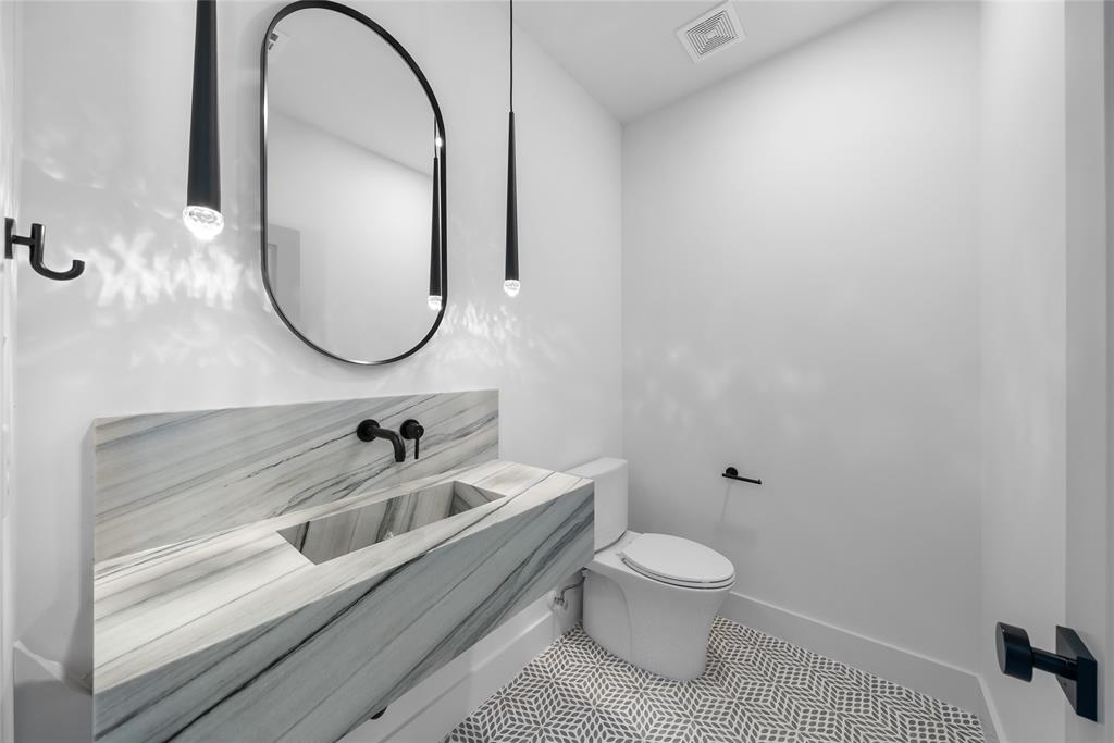 Lovers Lane Heights - Residential