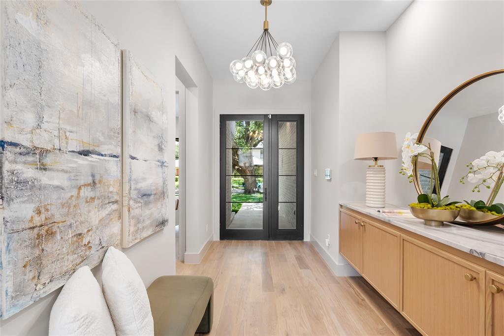 Lovers Lane Heights - Residential