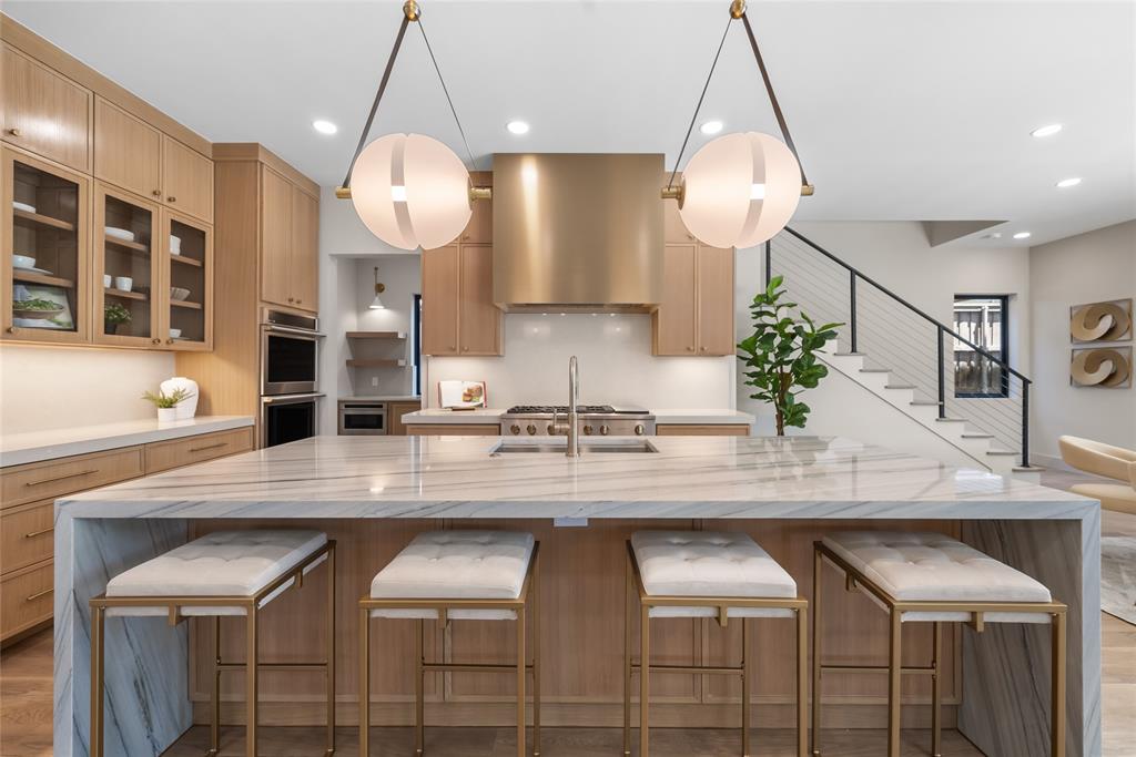 Lovers Lane Heights - Residential