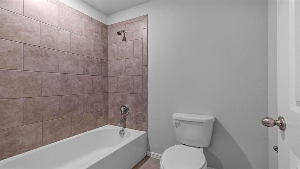 Auburn Terrace-D.R. Horton - Residential