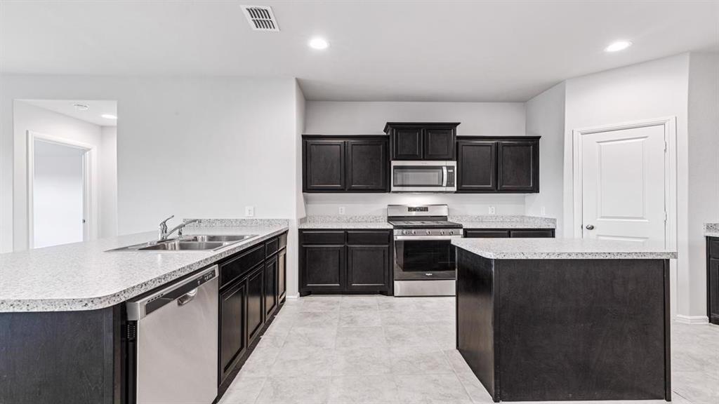Auburn Terrace-D.R. Horton - Residential