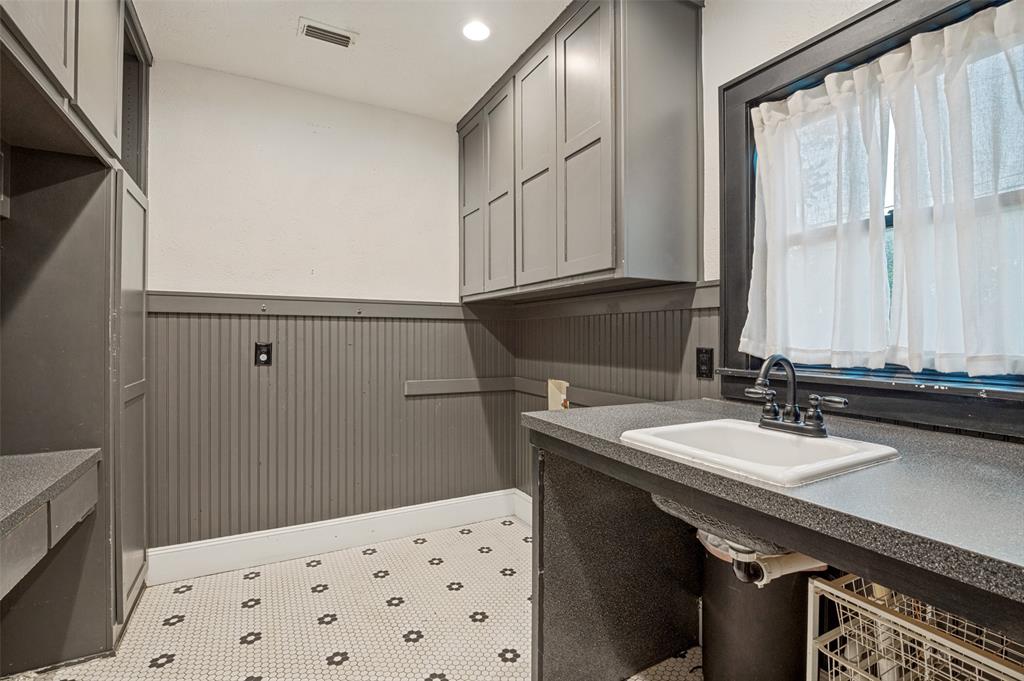 Hillcrest 3 - Residential