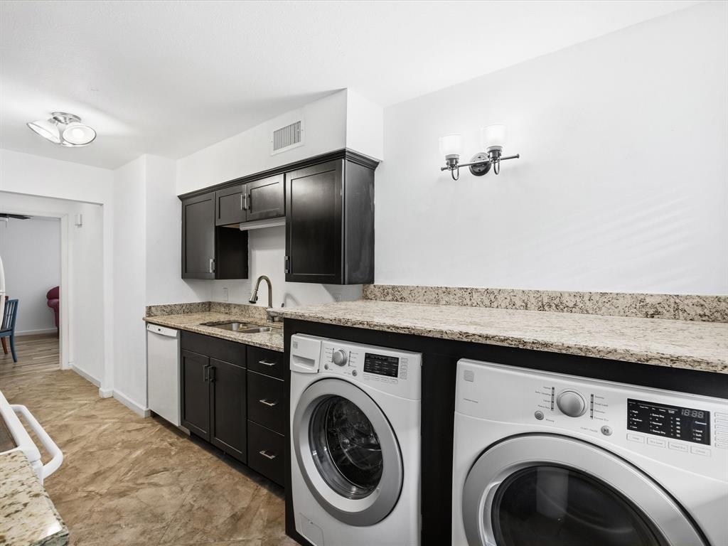 Park Central Condo - Residential