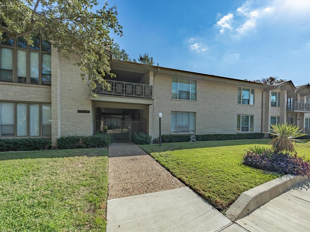 Park Central Condo - Residential