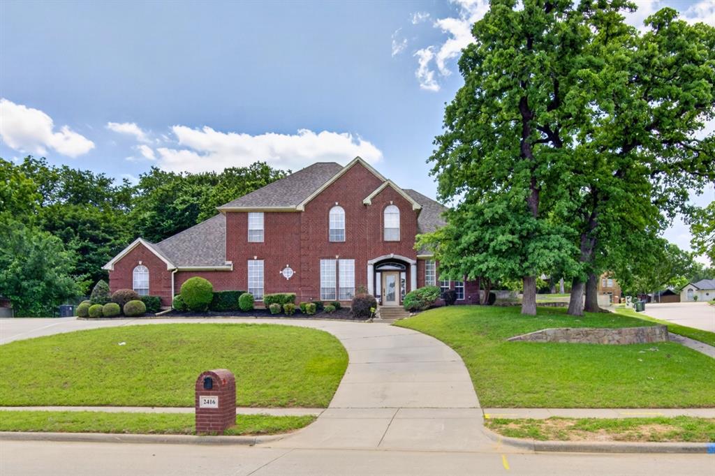 ESTATES ON RUSH CREEK - Residential