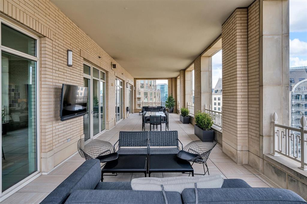 Residences Condo In Uptown - Residential