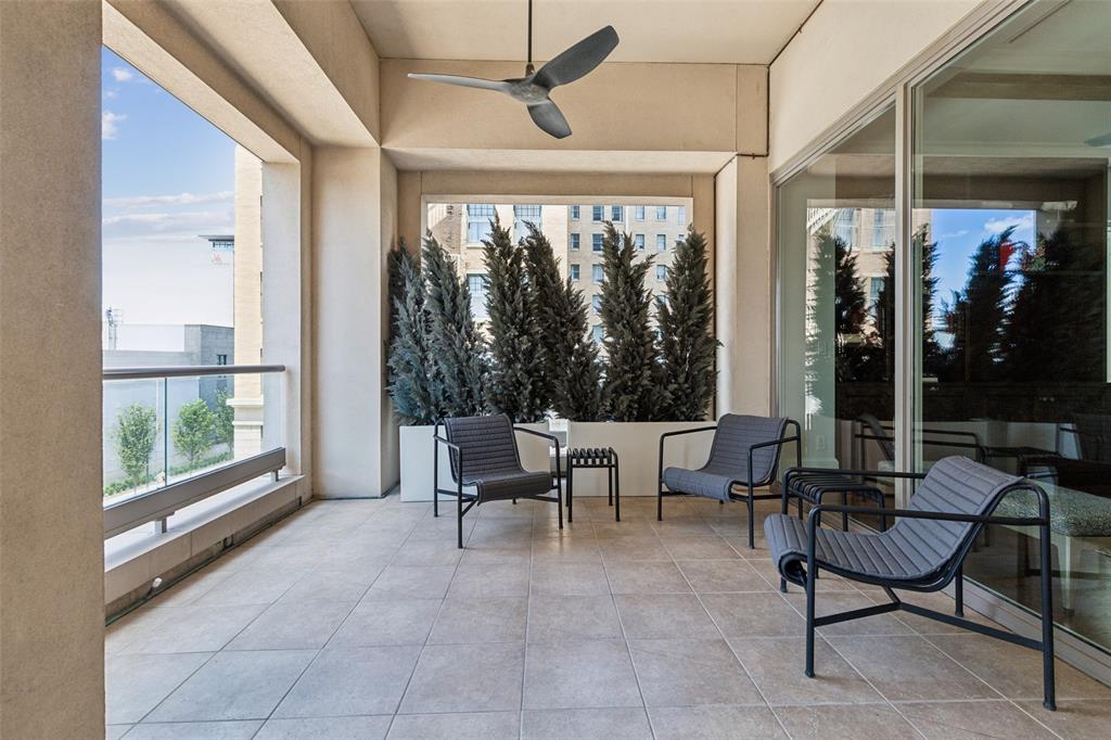 RESIDENCES @ STONELEIGH CONDOS - Residential
