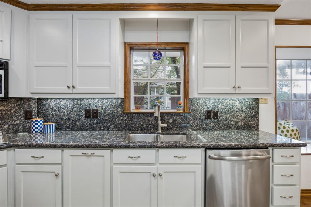 Lake Highland Village - Residential