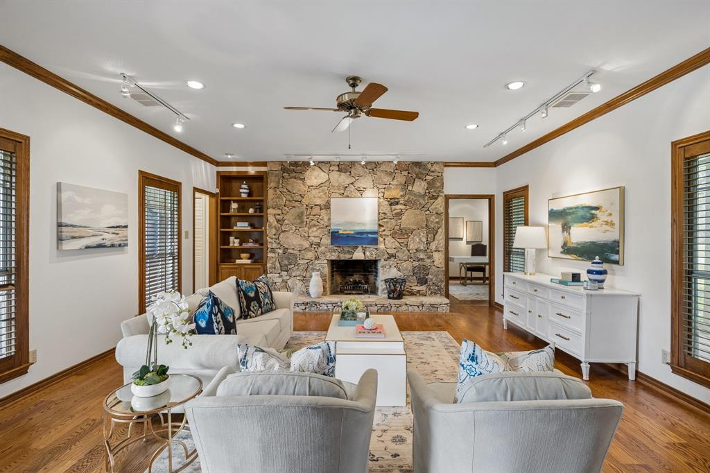 Lake Highland Village - Residential