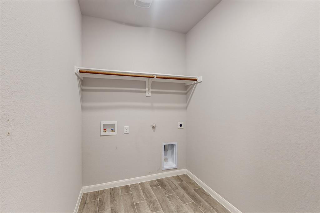 Arrow Brooke Ph 4b - Residential Lease