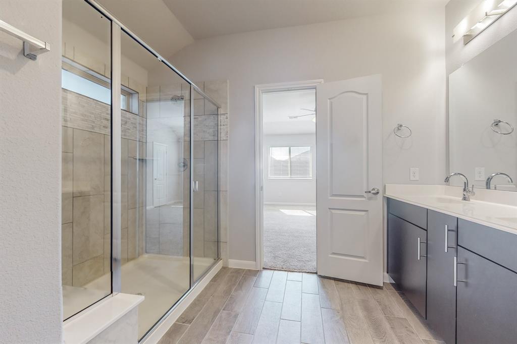 Arrow Brooke Ph 4b - Residential Lease